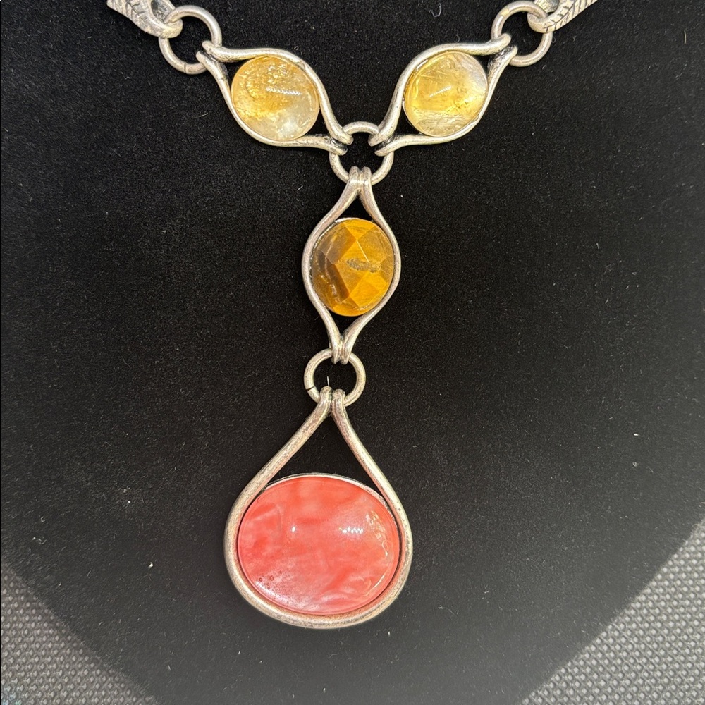 Silver and Pink Teardrop Pendant Necklace